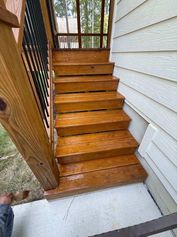 Deck and Patio Cleaning