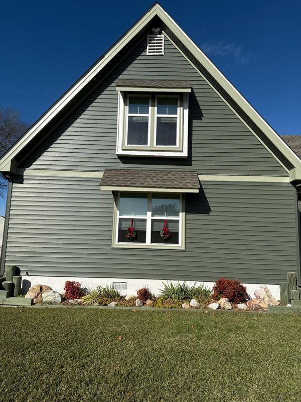 Routine House Wash Maintenance