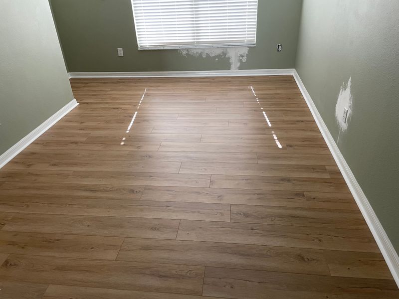 Luxury Vinyl Plank (LVP)
