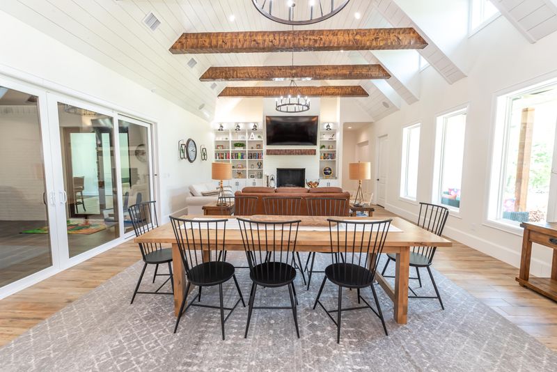 Living/Dining Room