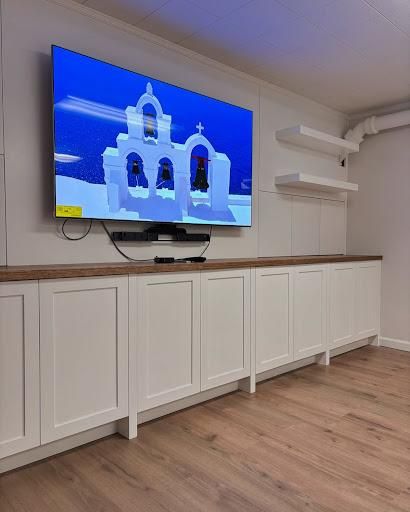 Built In Cabinets