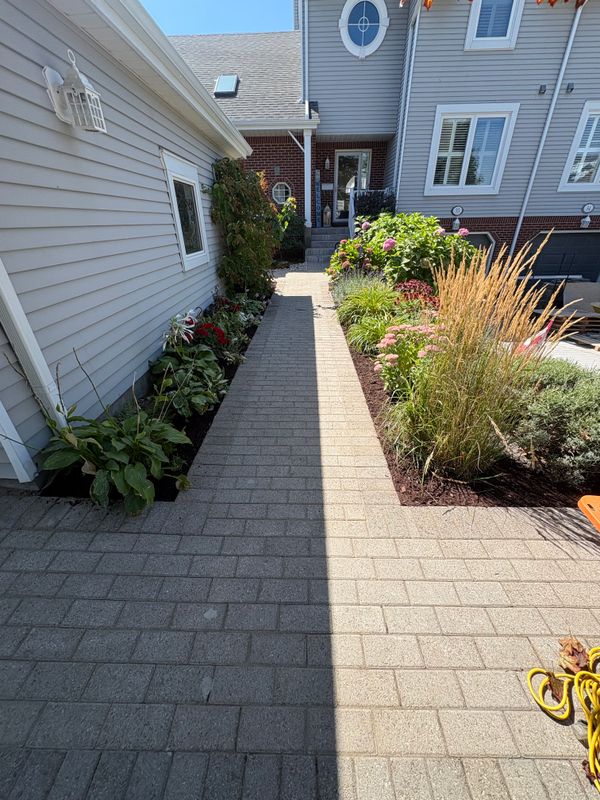 Interlock Pressure Washing & Re-Sanding
