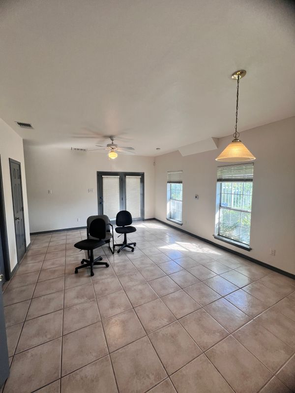 Commercial painting gallery