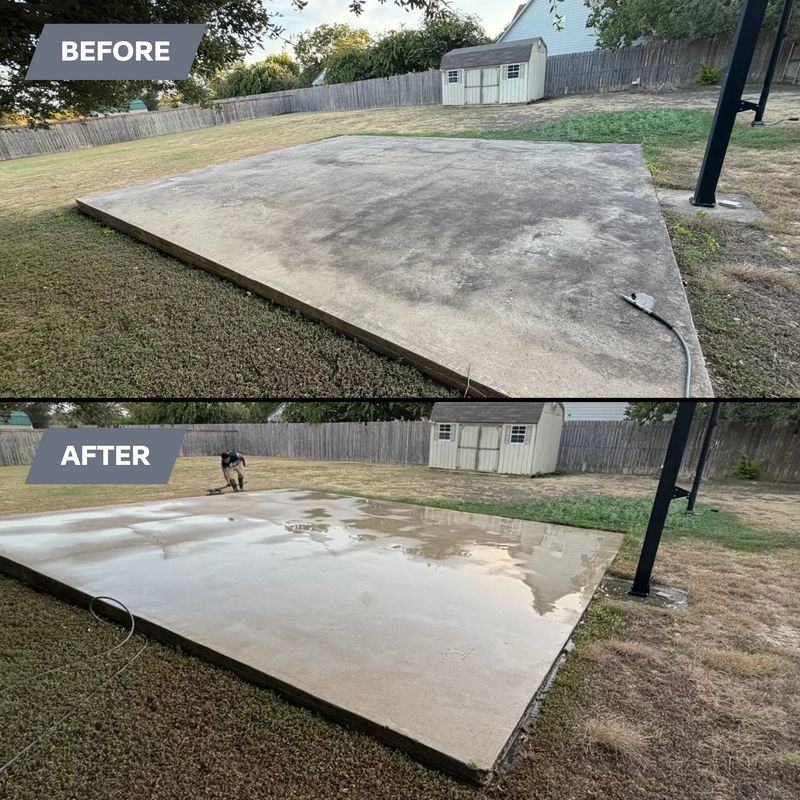 Concrete Powerwashing