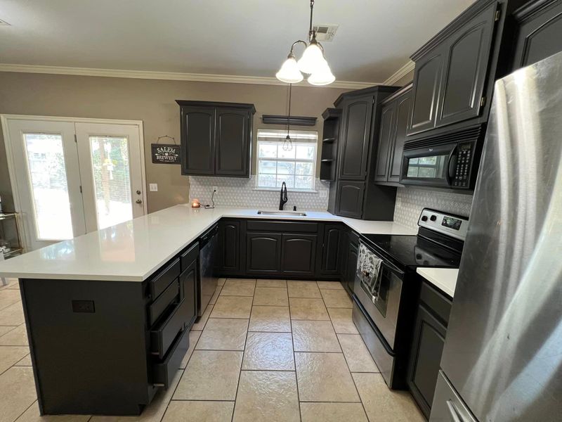 Kitchen and Cabinet Refinishing