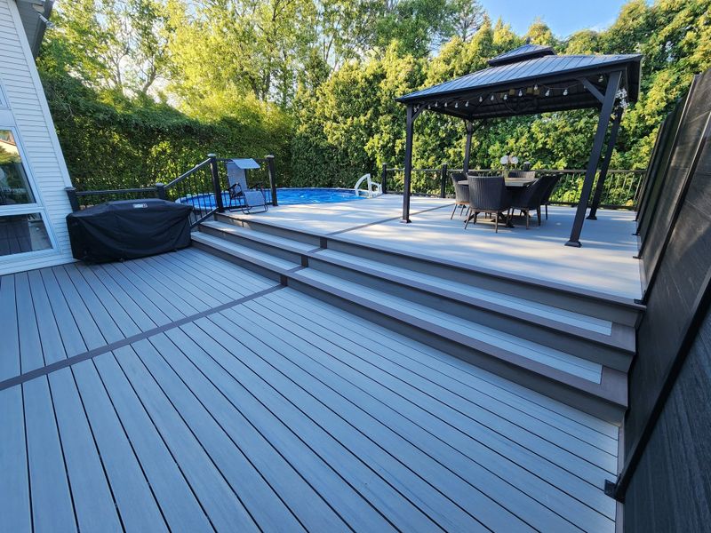 Professional Deck Building