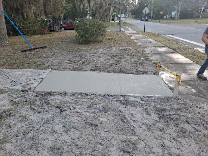Concrete Patio and Driveways