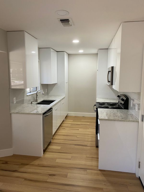 Flooring & Tile