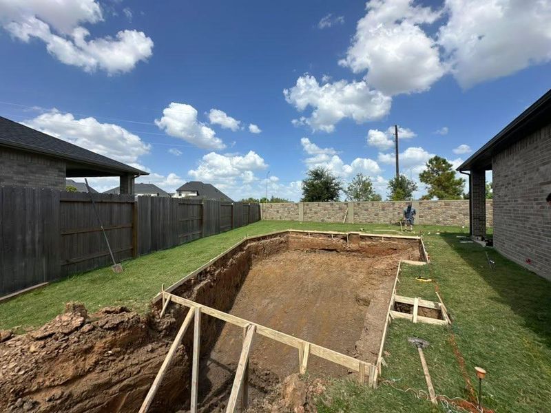 Custom Pool Construction