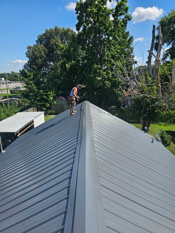 Roof Installation and Repair gallery