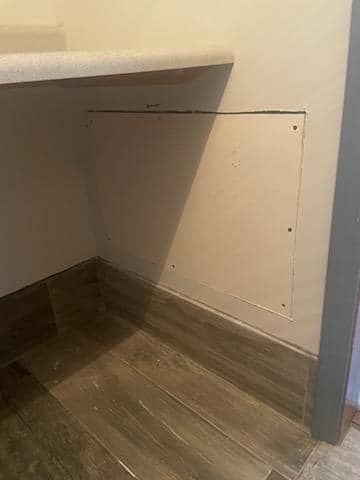 Drywall Repair and Paint