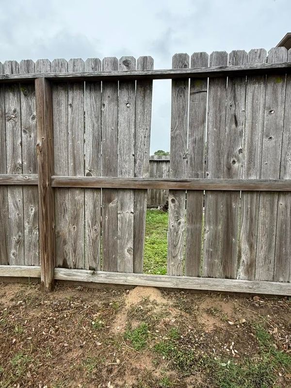 Commercial Fencing