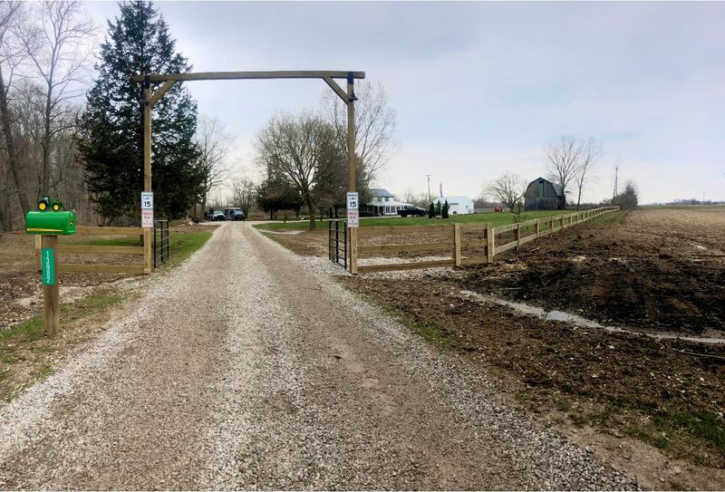 Ranch Style Fencing