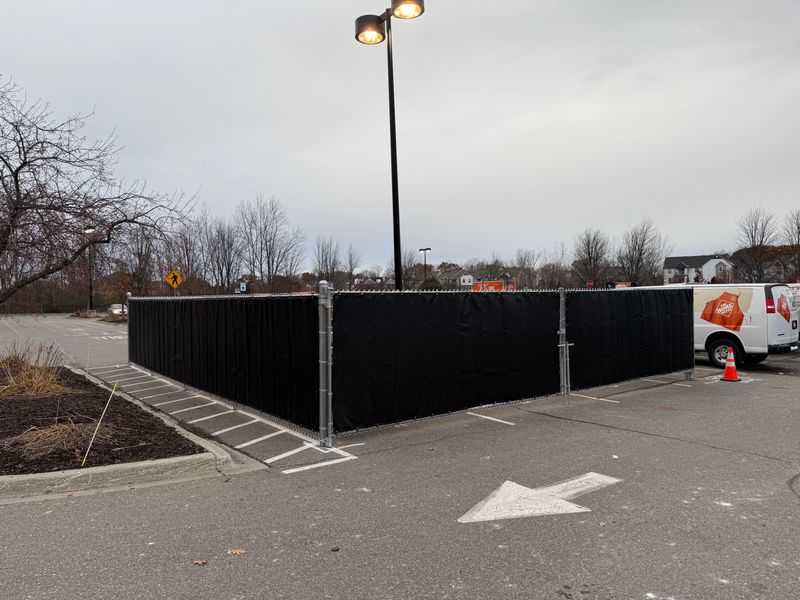 Commercial Fencing