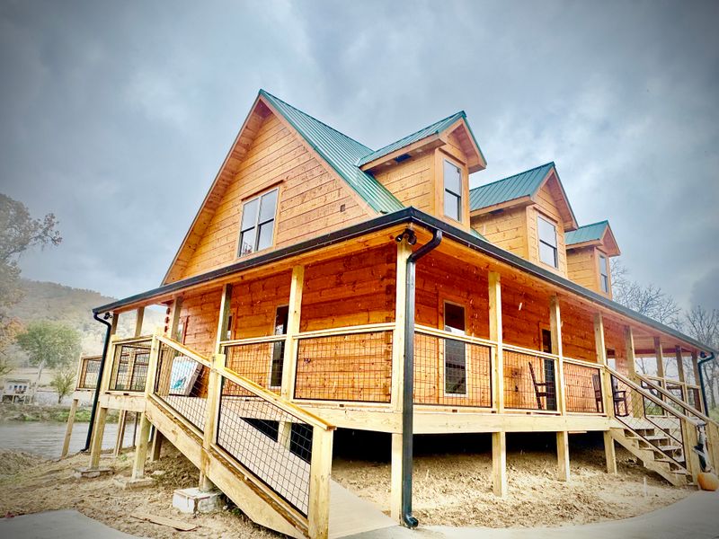 Custom Cabin Builds