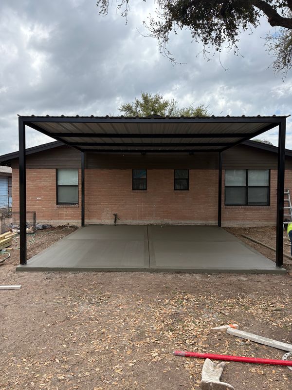 Durable Excellence: Custom Metal Carports Design & Installation