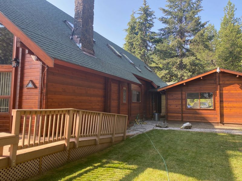 Log Homes Refinishing