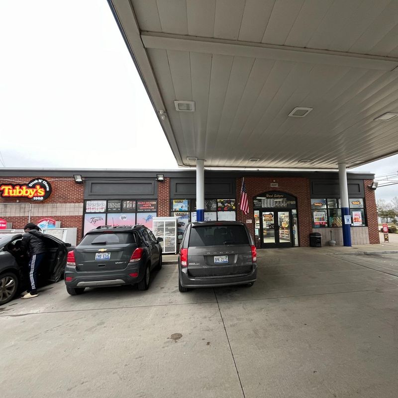 Commercial Painting (Interior/Exterior)