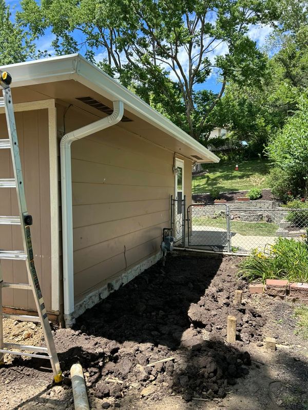 Seamless Gutter Installation