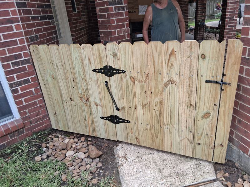 Wood fencing