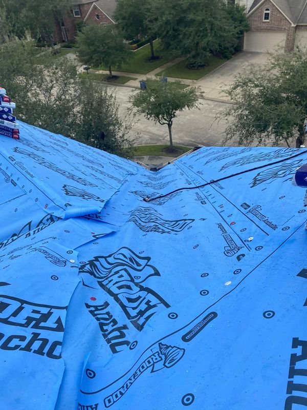 Full Roof Replacement & Installation