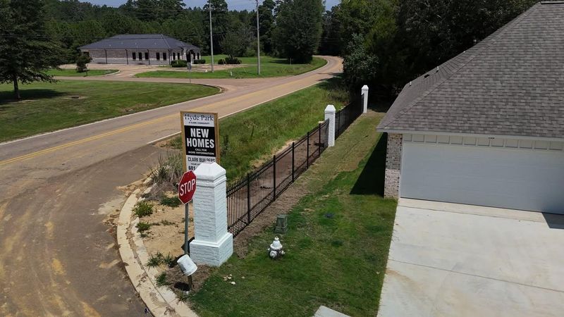 Residential Fence 