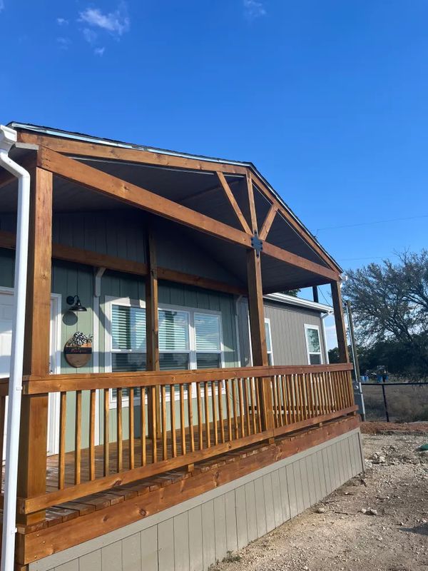 Porches & Pergolas