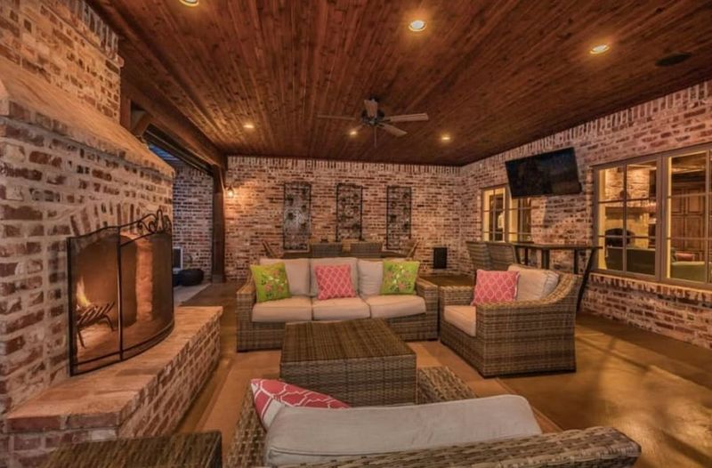 Outdoor Living Spaces