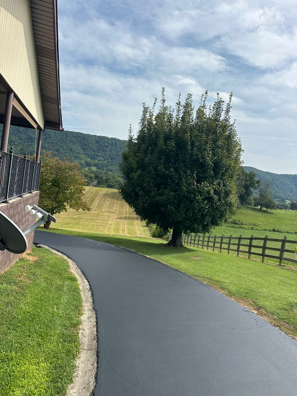 Asphalt Seal Coating