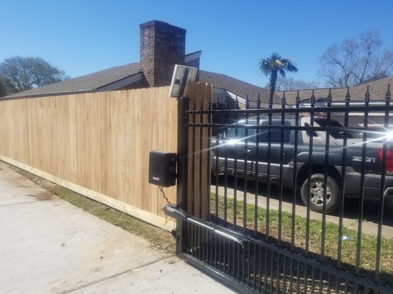 Gate Installation and Repair