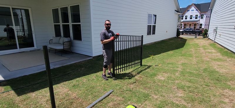 iFence Aluminum Fence Posts