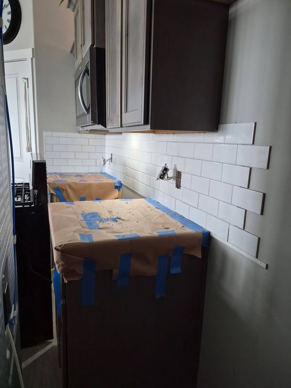 Kitchen Backsplash Installation