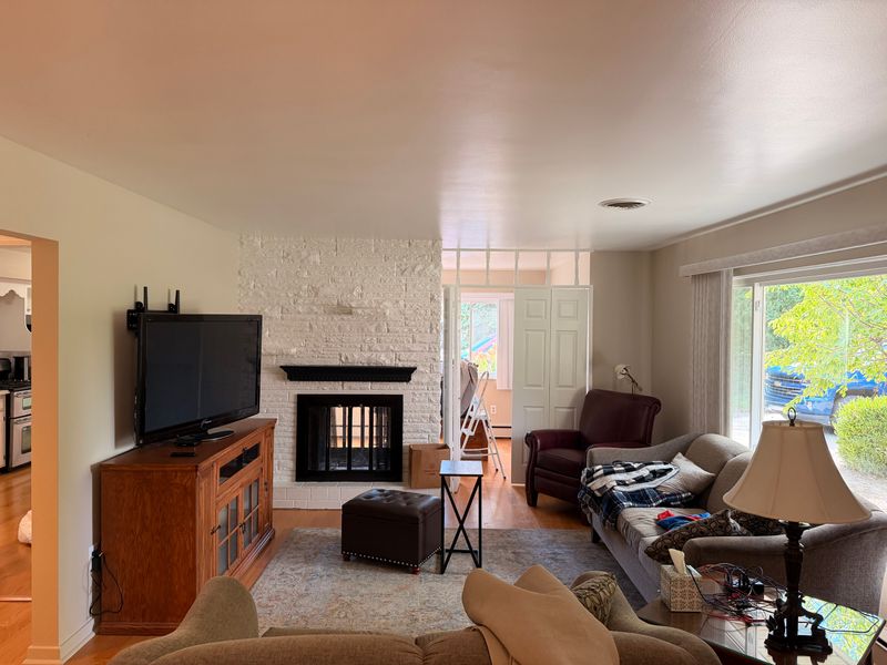 Transformed Interiors: Exceptional Home Painting by Start to Finish Painting