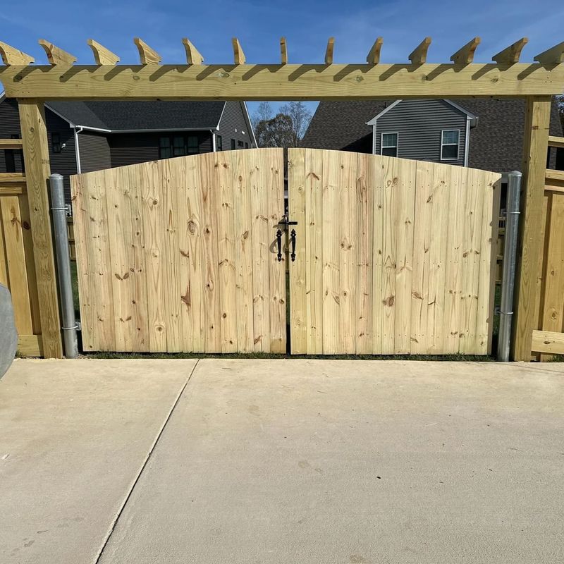 Gate Installation and Repair