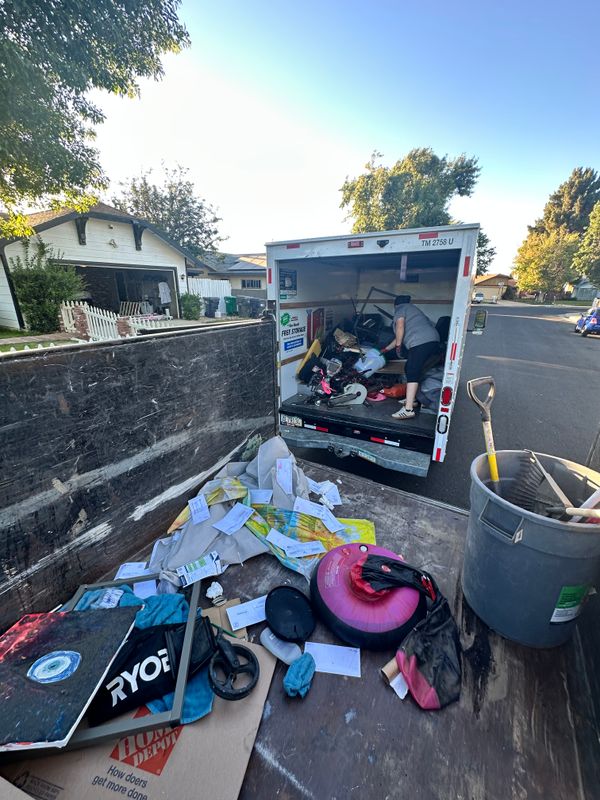 Swift and Spotless: Palmdale's Premier Junk Removal Transformation