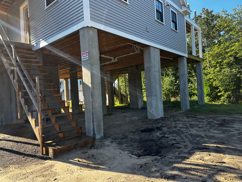 Foundation & retaining walls