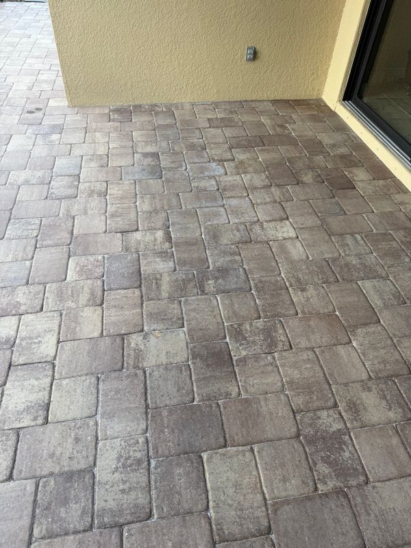 Deck & Patio Cleaning