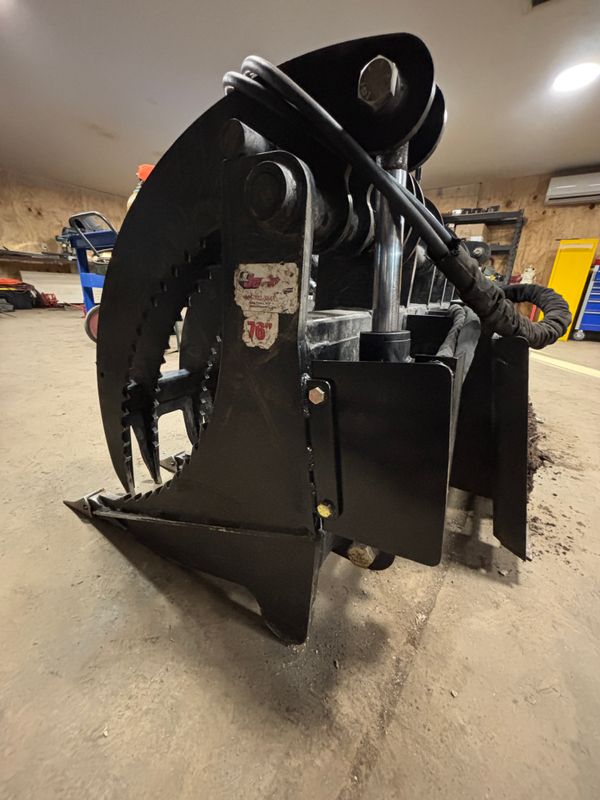 Heavy Equipment & Repairs