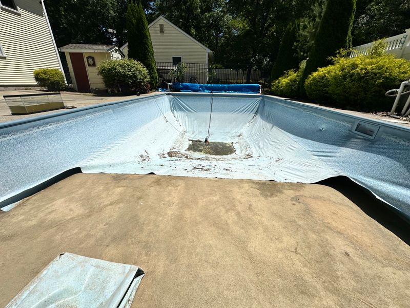 Pool Repair and Maintenance