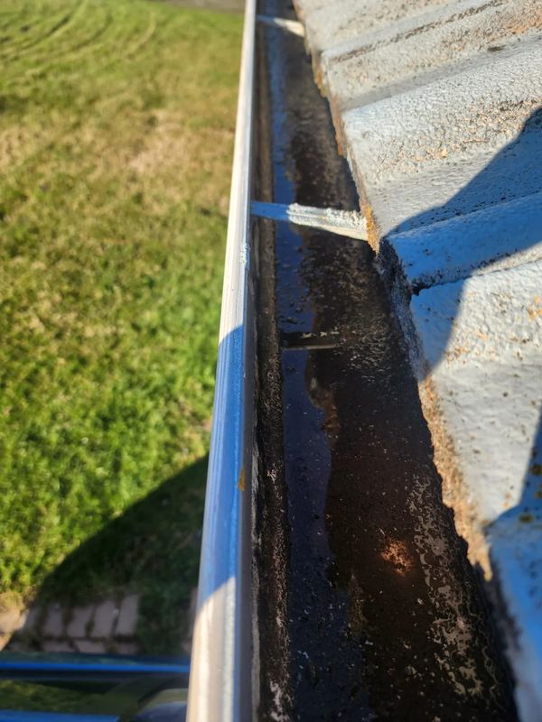 Roof and Gutter Cleaning
