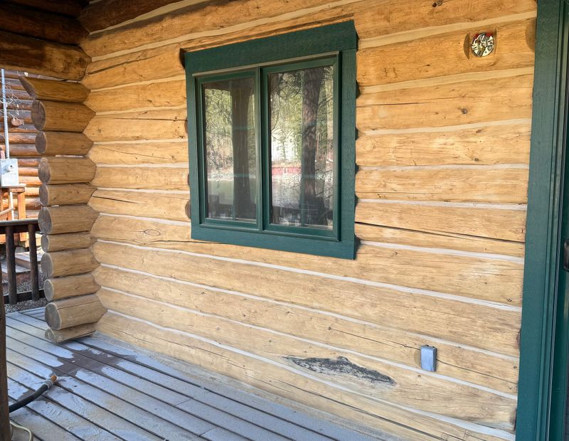 Log Home Chinking in Montana