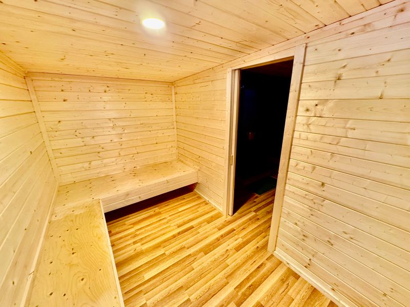 Sauna & Pool Houses