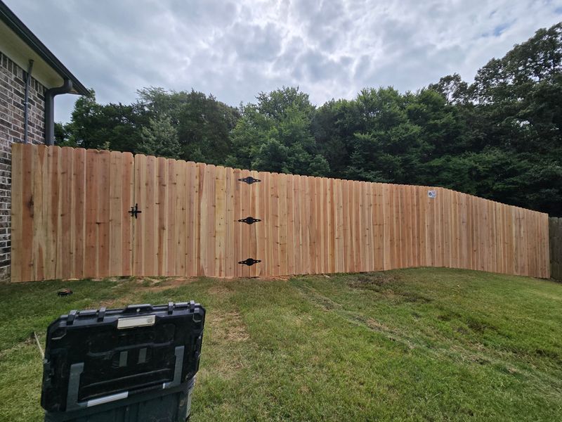 Rapid Fence Transformation Delivers Pet-Friendly Perfection in Record Time