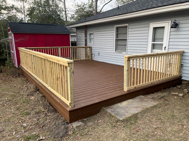 Deck & Patio