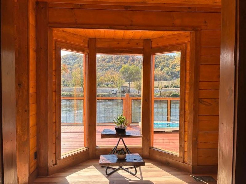 Custom Cabin Builds