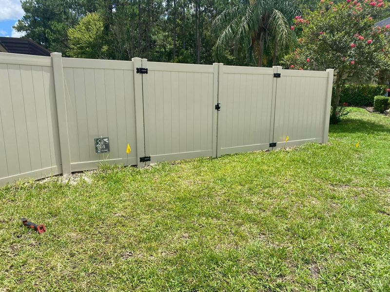 Vinyl Fence Installation