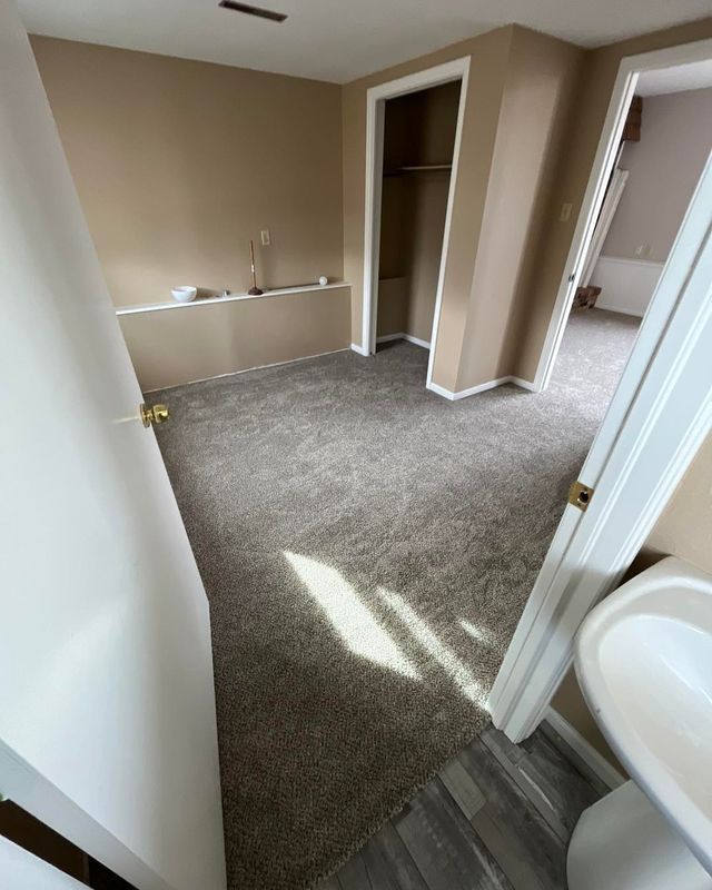 Carpet Installation and Repair