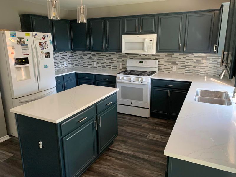 Kitchen and Cabinet Refinishing