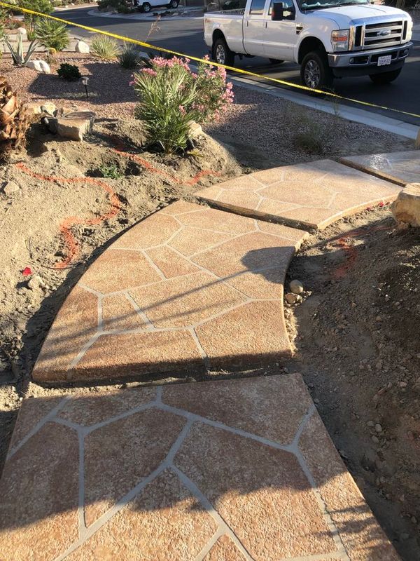 Flagstone designed concrete overlay