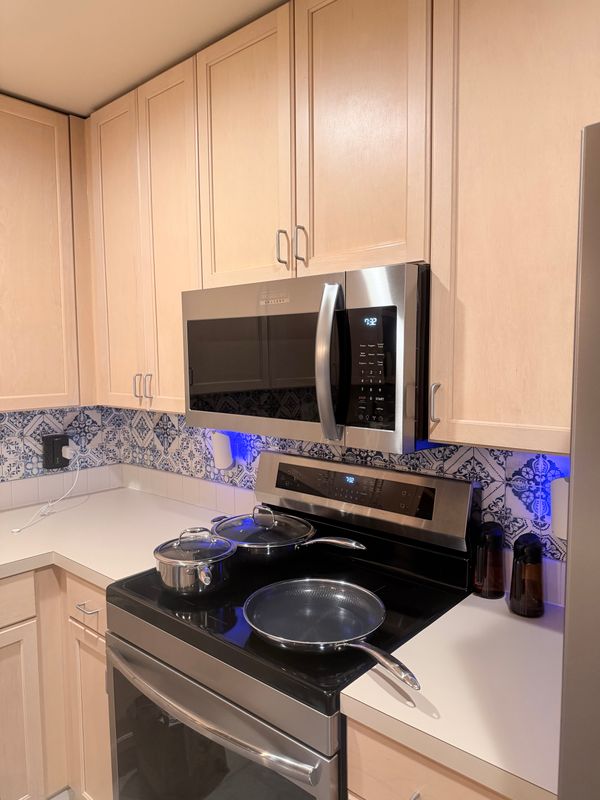 Kitchen and Cabinet Refinishing
